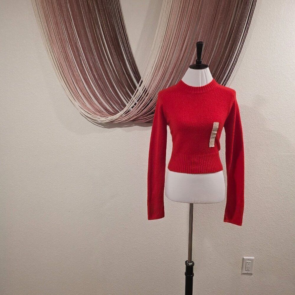 NWT Universal Thread Super Soft Sweater Sz XS